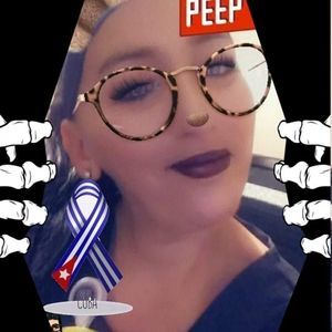 Meet your Posher, Tania